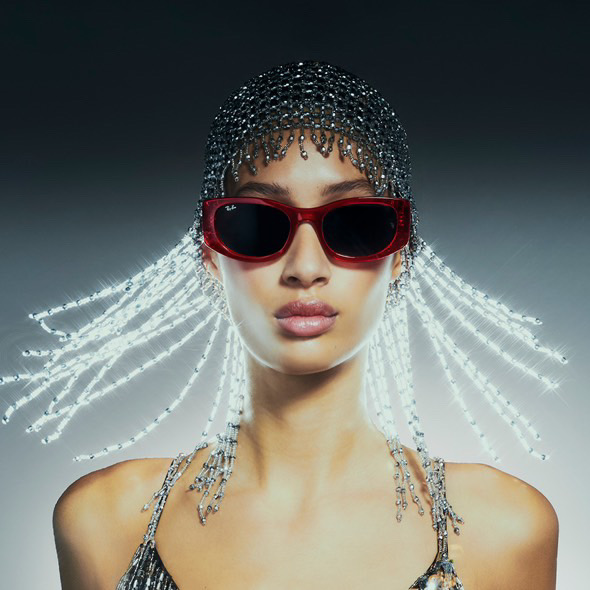 RAY BAN