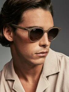 Ray-Ban RB4305