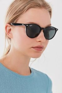 Ray-Ban RB4305